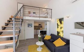 Pomet Superior Studio